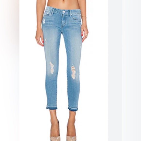 MOTHER Denim - Mother Denim Undone Hem Looker Crop in Cliffhanger Size 25